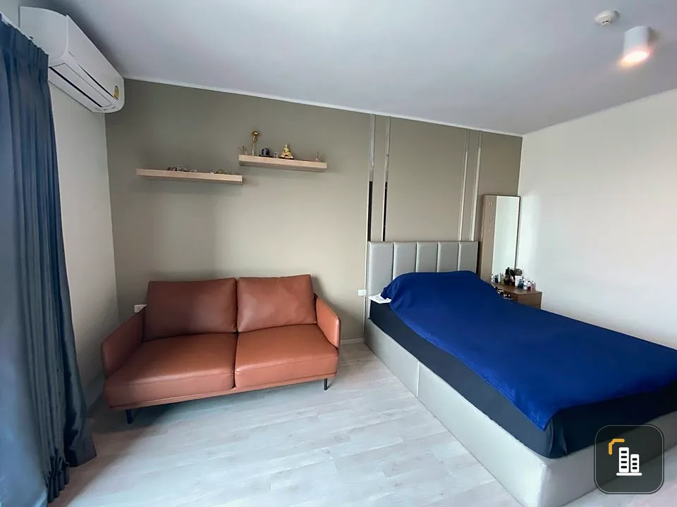 For sale Ideo Ratchada-Sutthisan, 18th floor, very beautiful view, fully furnished, good price, you must reserve now.
