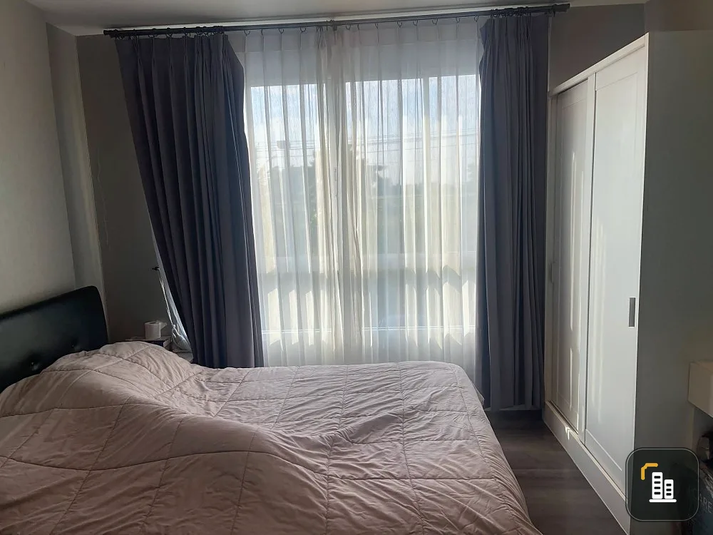 For sale D Condo Campus Resort ABAC Bangna Abac decorated wallpaper Fully furnished, livable, ready to reserve now.