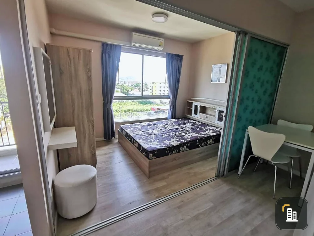 Urgent sale, Plum Condo, Laem Chabang, private room, fully furnished, just come.