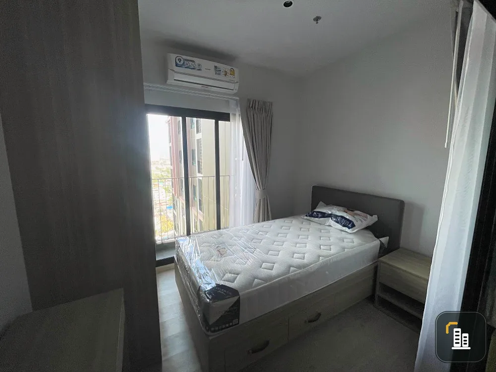 For rent: Altitude Unicorn Sathorn - Tha Phra, 2 bedrooms, 15th floor, spacious room, fully furnished, comfortable to live in. If interested, hurry an