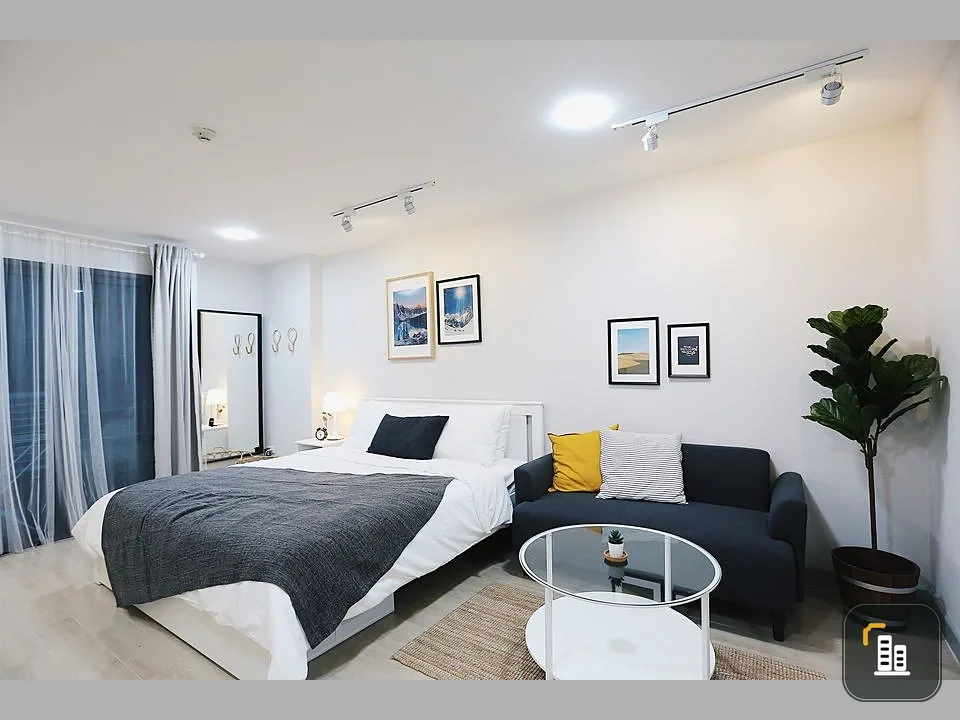 Condo for rent, Silom Terrace, studio room, fully furnished, decorated, ready to move in. Book now, urgent.