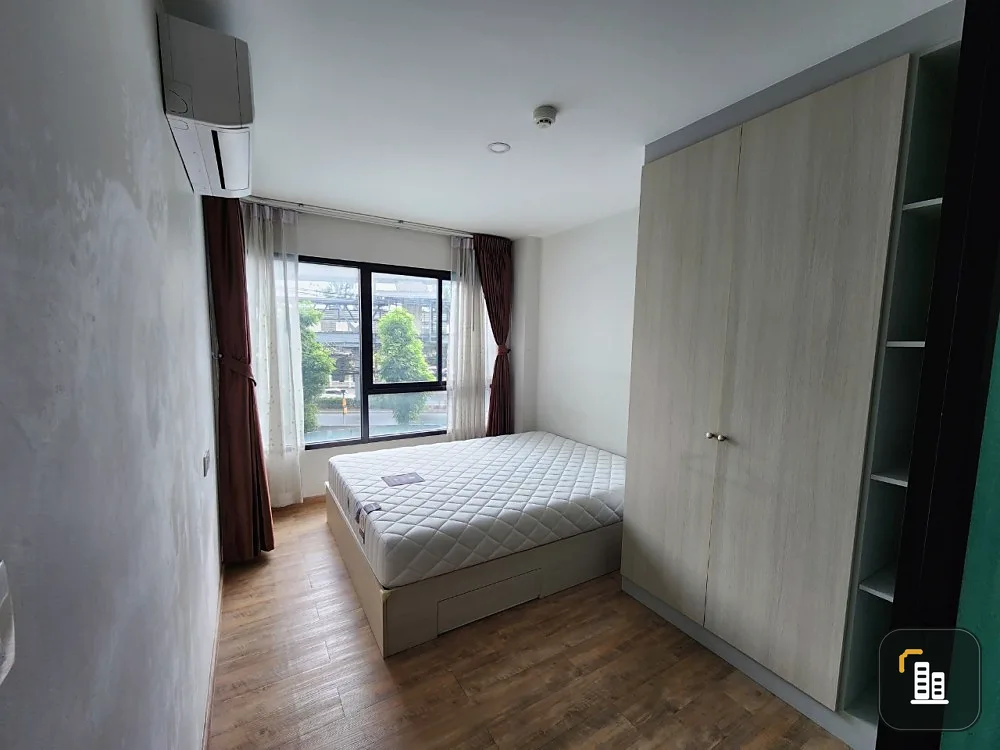 Condo for sale or rent, Notting Hill Phahon Kaset, east side, swimming pool view. Fully furnished, don't wait.