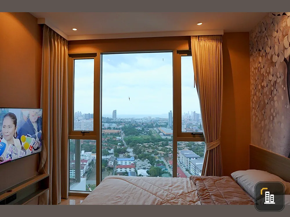 For rent, The Riviera Ocean Drive (Jomtien), 35th floor, sea view + city view, fully furnished room, book now.