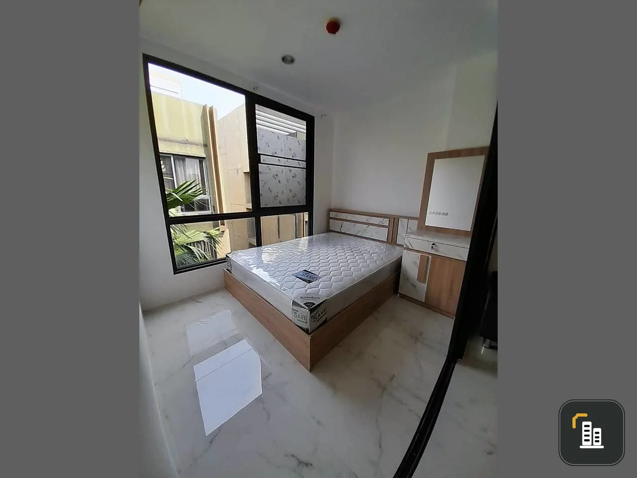 For sale and rent, The Tree Privata, separated rooms. Fully furnished Complete set of electrical appliances. Hurry and reserve now.