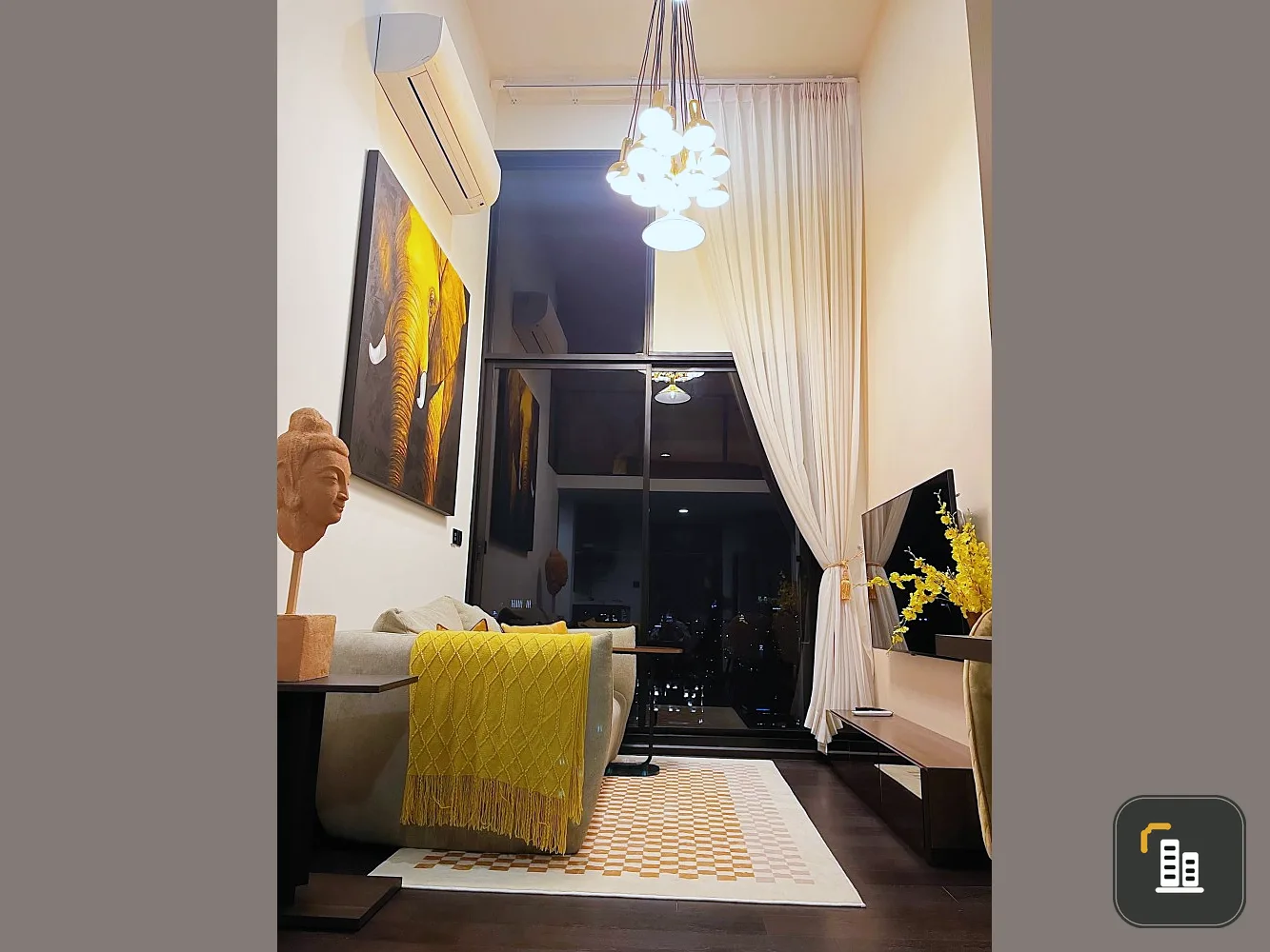 For rent, Park Origin Thonglor, 43rd floor, beautiful Thonglor view, fully decorated room, Buit-In, miss it and you'll regret it.