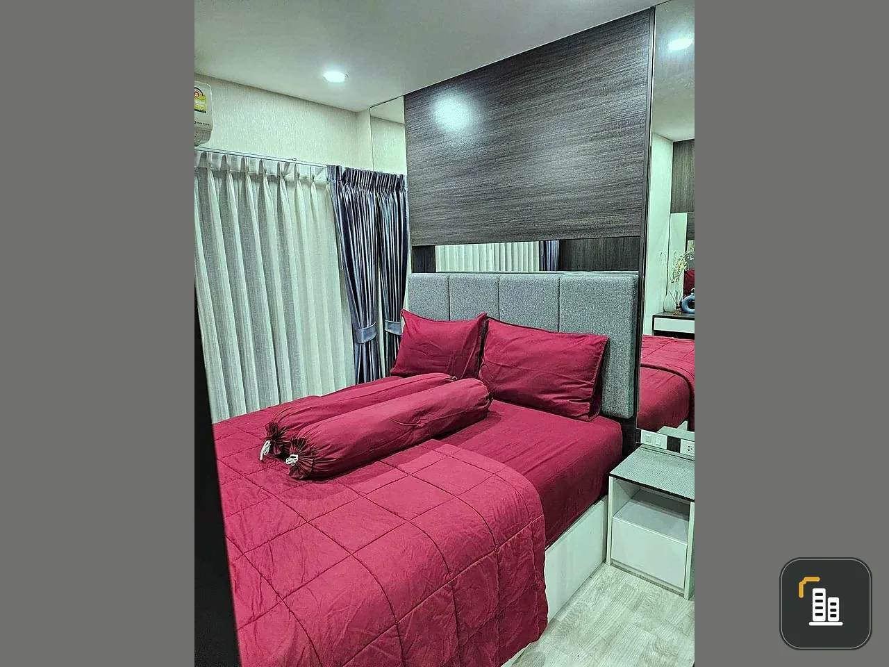 Condo for sale or rent, D-Mark Condo at Sutthisan, separated rooms. Well decorated built-ins Don't miss it.