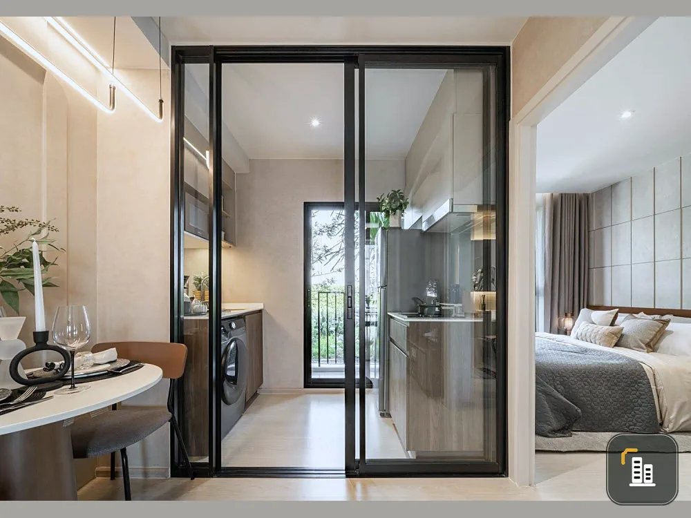 Selling down payment New Cross Khu Khot Station, Building D, 7th floor, spacious room, good price, interested in being an owner, book now, urgent.
