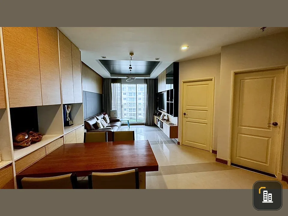 Condo for sale, Supalai Wellington, decorated with luxurious built-ins. Complete with livable furniture, hurry to own it.