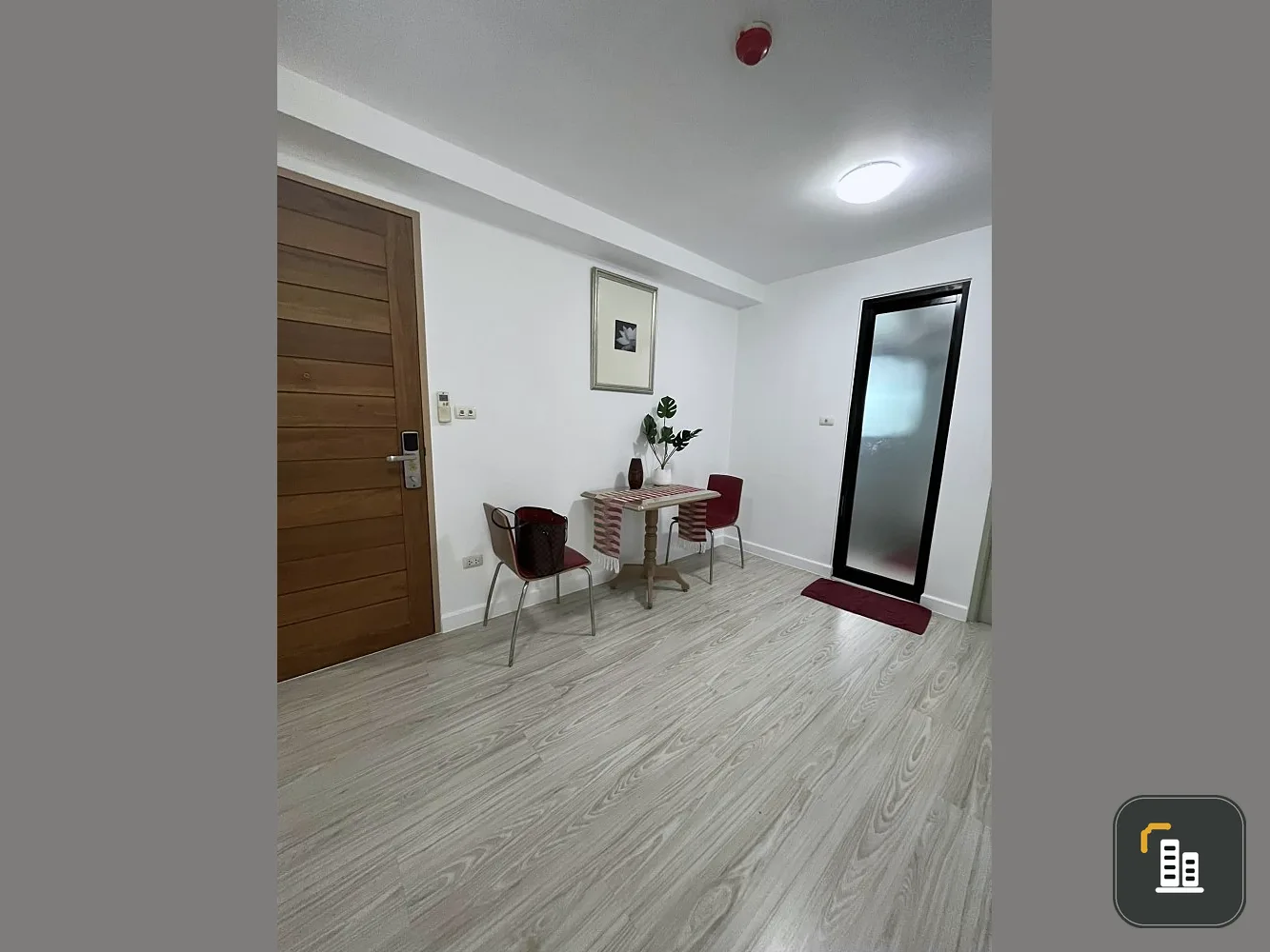 Condo for rent, L Style, fully furnished. Complete electrical appliances If you miss it, you'll regret it. Book now.