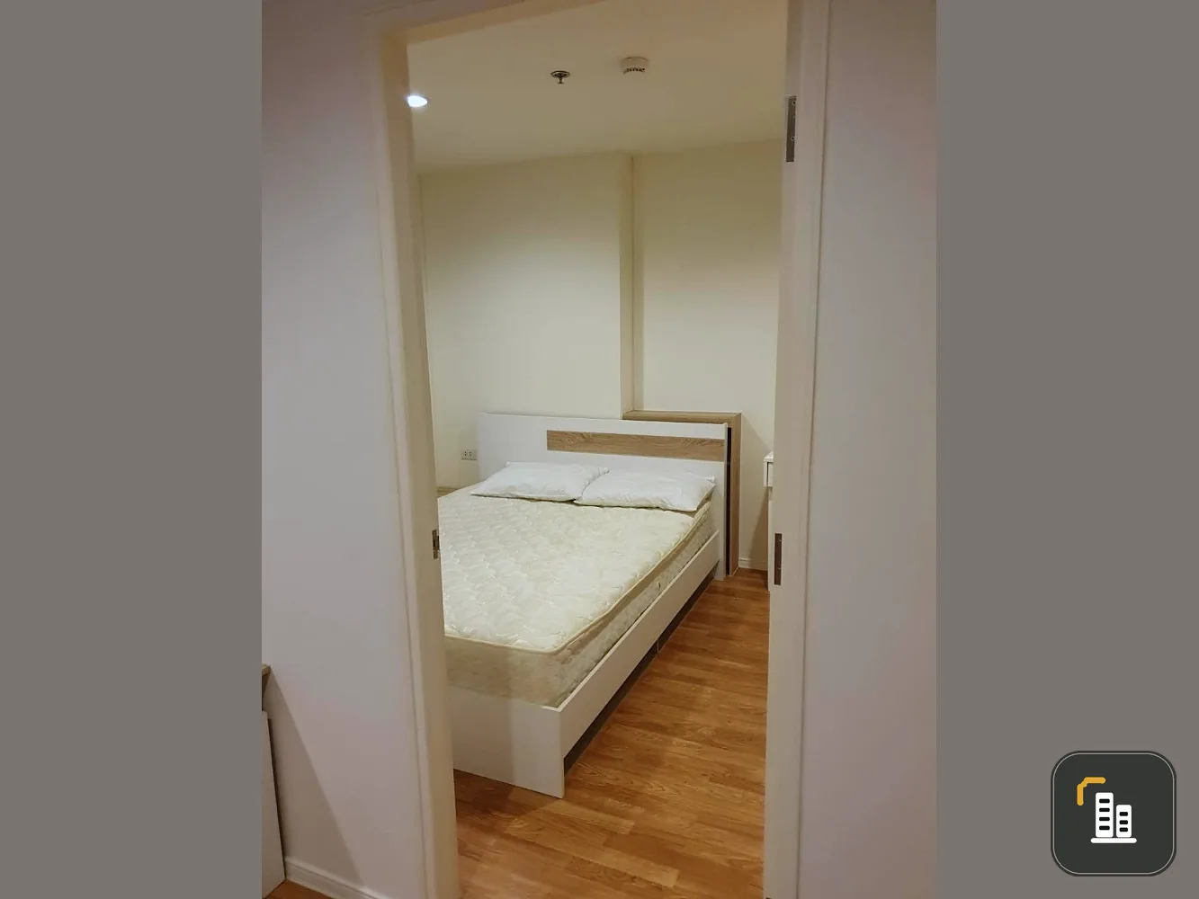 For sale: Lumpini Ville Nakhon In-River View, high floor, unblocked view, fully furnished, great price. If interested, reserve now.