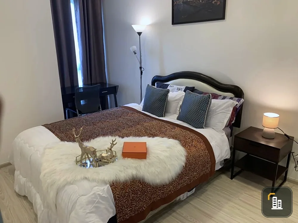For sale, Ideo Mobi Sukhumvit Eastgate, decorated room, ready to move in, looks good, stylish, fully furnished. If you don't reserve, you'll miss a lo