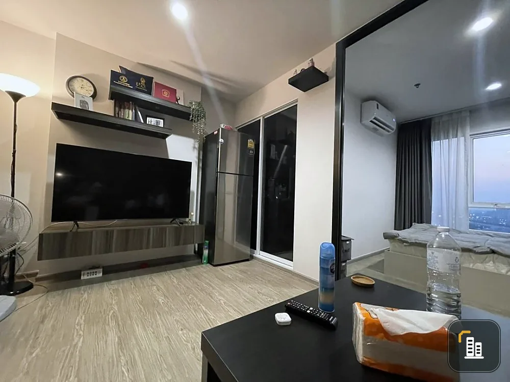 For sale: Regent Home Bangson Phase 2, 29th floor, north direction, best Feng Shui, rooms divided into proportions. Move in now.