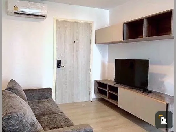 Kensington Phaholyothin 63 for sale, well decorated room, comes with lots of Buit-In furniture, reserve quickly.