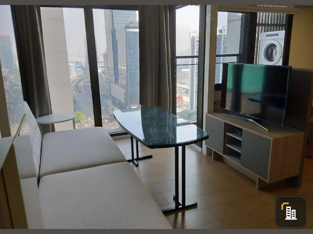 For rent!! Condo Chewathai Residence Asoke, 21st floor, beautiful room, ready to move in, don't miss it!!