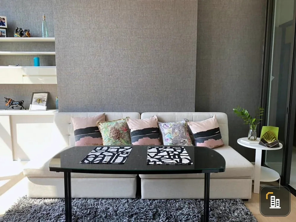 Condo for rent Chewathai Residence Asoke, corner room, beautiful view, not blocked, complete facilities, don't wait!!