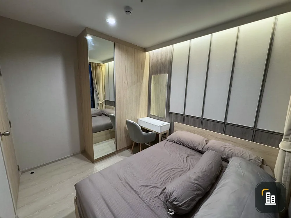 For rent: New Noble Srinakarin-La Salle, high floor, great view, decorated room, great built-ins, good price, don't miss booking.