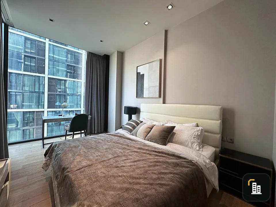 Condo for rent 28 chidlom, big room, complete with usable space, great price, if you don't reserve you will regret it.