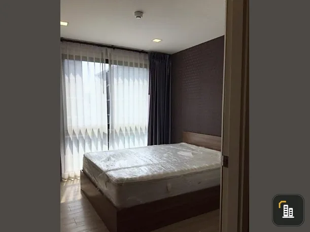 Condo for sale: Atmoz Lat Phrao 71, corner room with privacy. There is a separate kitchen. Must buy now.