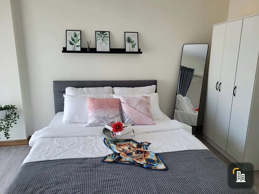For sale: Supalai City Home Srinakarin, minimalist decorated room, minimalist style, complete set of furniture. Don't postpone past booking.