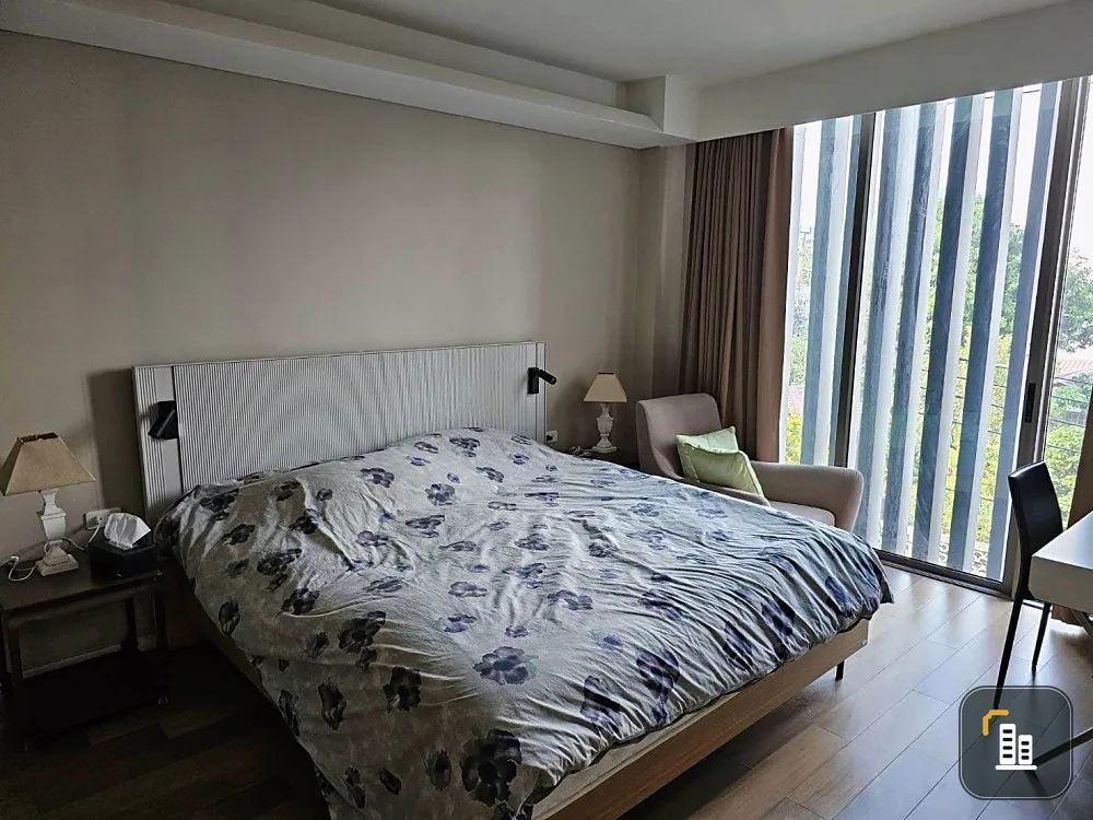 For sale, for rent, Siamese Thirty Nine, 2nd floor, corner room, Fully Furnished, comes with complete decorations, reserve now.