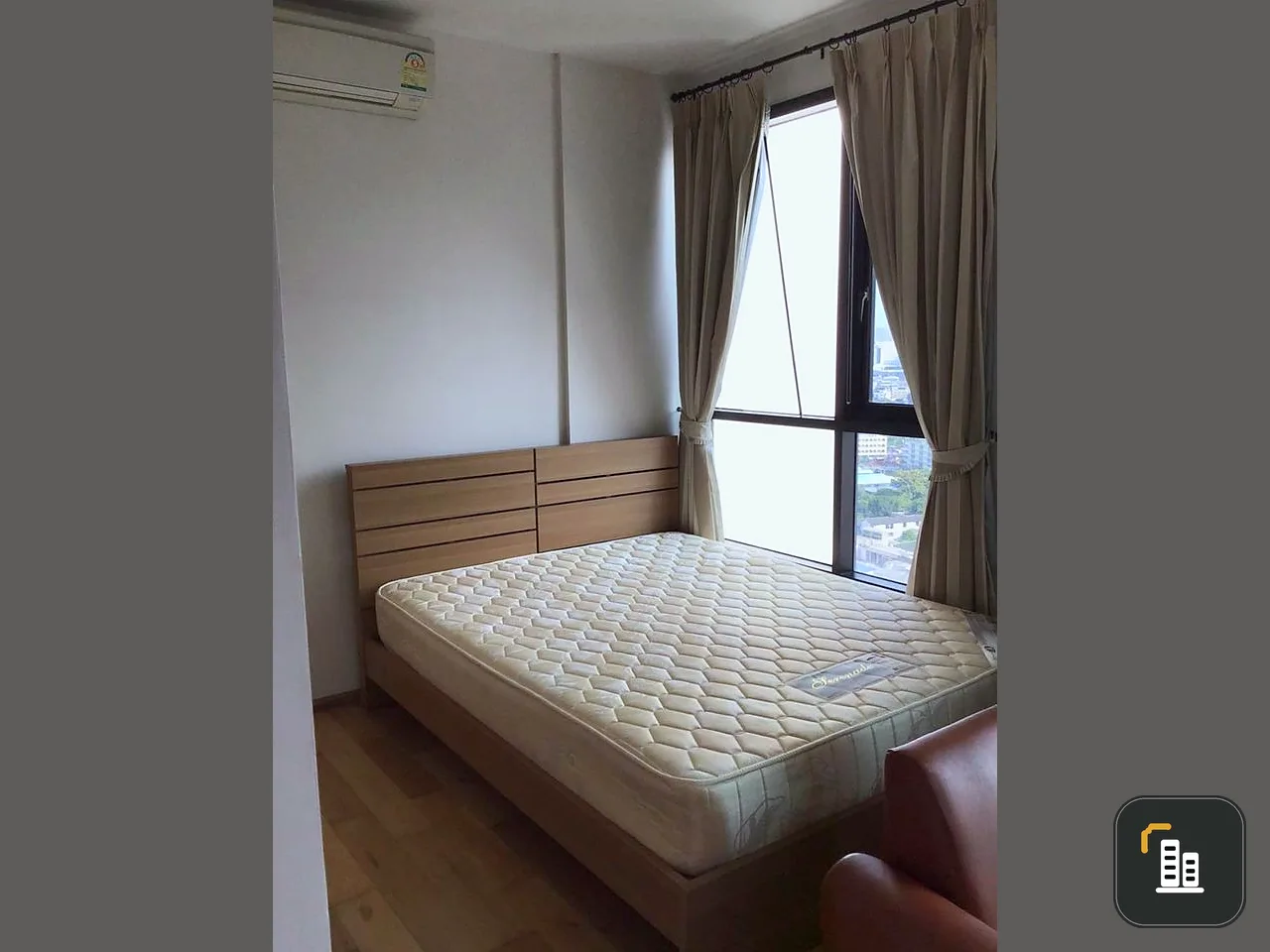 For rent condo Fuse Sathorn-Taksin, 20th floor, high view, comes with a great price. Hurry and reserve quickly, don't miss it.
