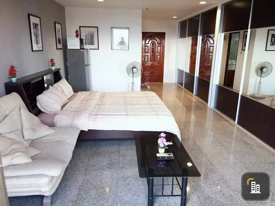 For rent, sea view, Jomtien, Condominium 1-8 (Jomtien), room ready to move in, great price, just come and move in.