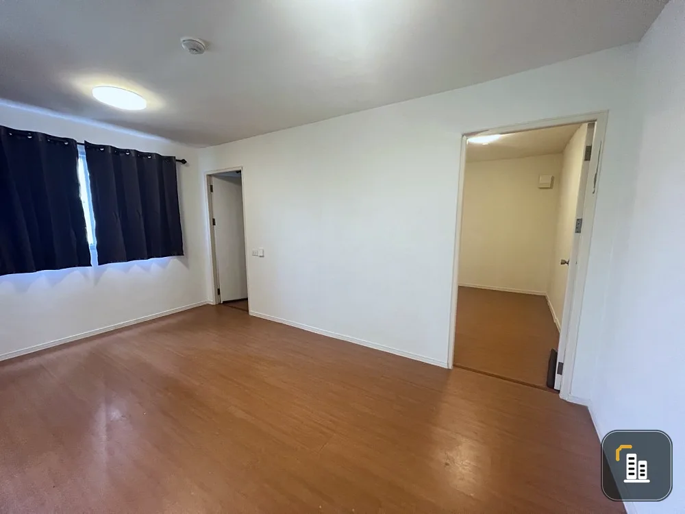 For rent, Lumpini Township, Rangsit, Khlong 1, 3rd floor, large bedroom, comfortable to live in. If interested, hurry and reserve now before it slips