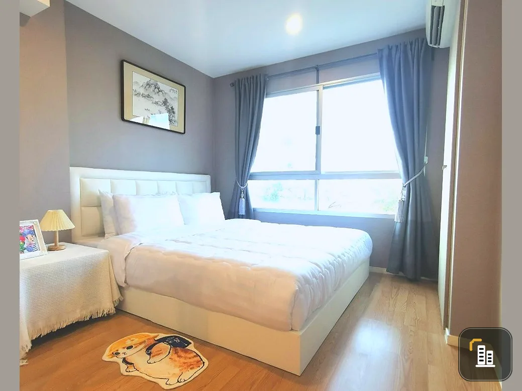 Condo for sale, Lumpini Ville On Nut-Pattanakarn, 5th floor, well decorated. Install wallpaper throughout the room. Good like this, reserve now.