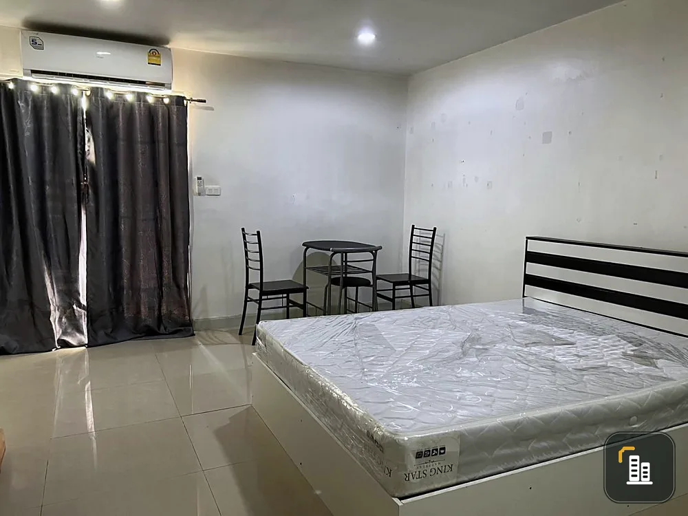 For sale: Regent Home 5 Ratchada 19, room ready to move in. Fully furnished Complete set of electrical appliances Good like this, reserve now.