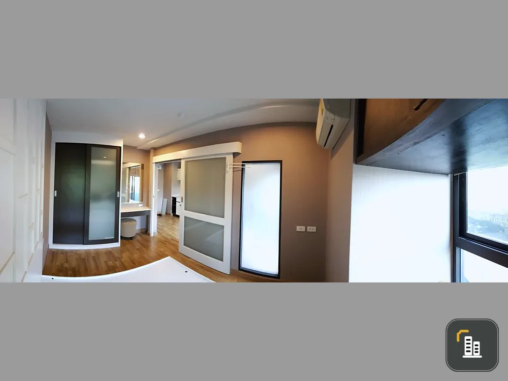 Baan Navatara for sale, 2nd floor, corner room, spacious room, comes with complete decorations. Book now, don't wait.