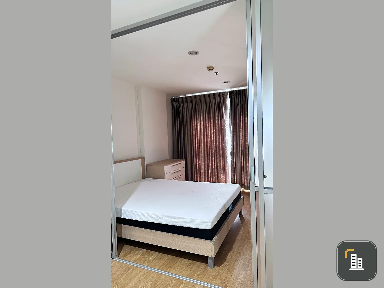 For sale: U Delight Bang Sue Station, 9th floor, spacious room, comfortable to live in, comes with complete decorations. Book now, don't miss it.