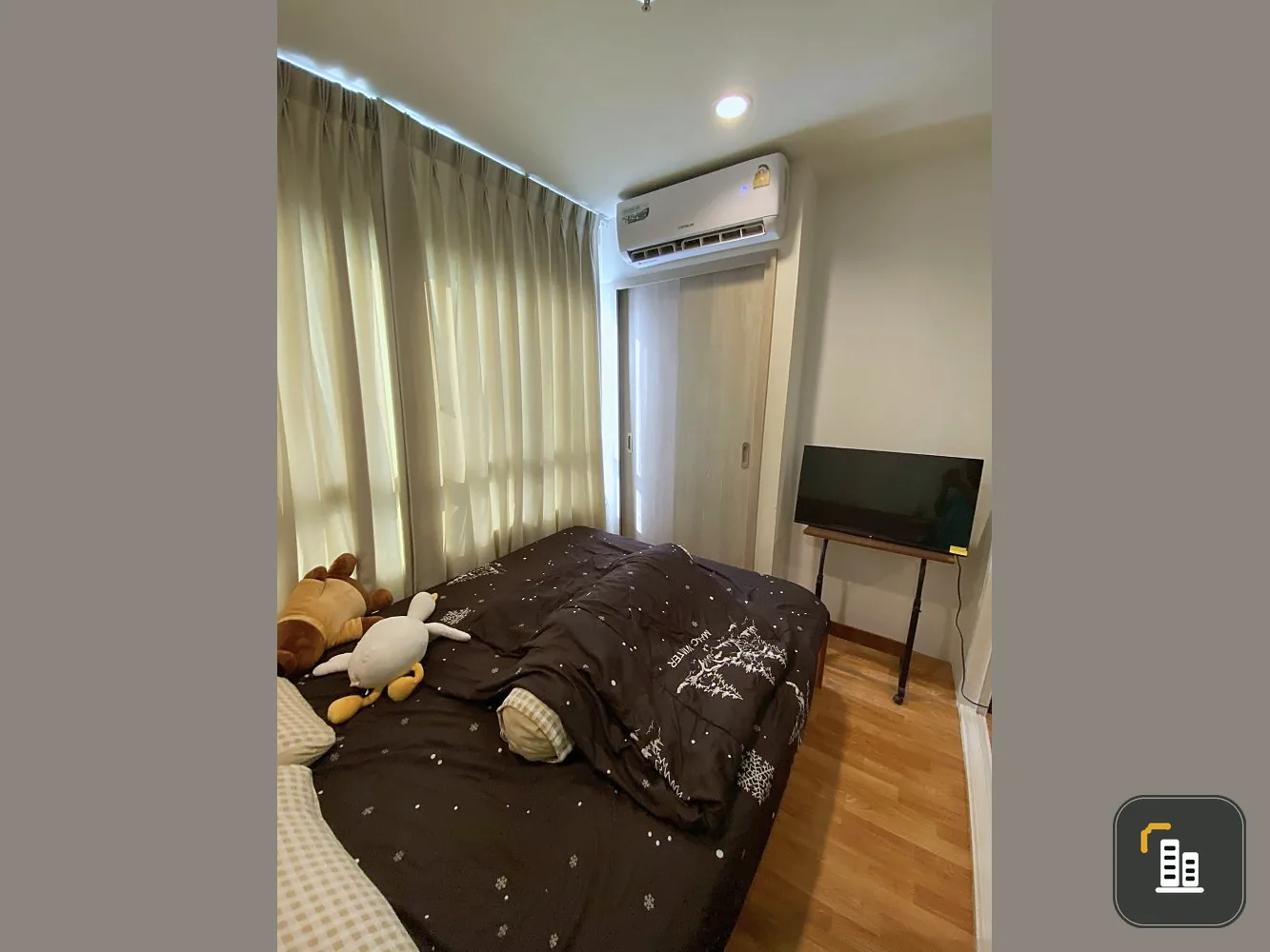 For sale Lumpini Park Phetkasem 98, separated room, color tone, easy to decorate, friendly price, reserve quickly.