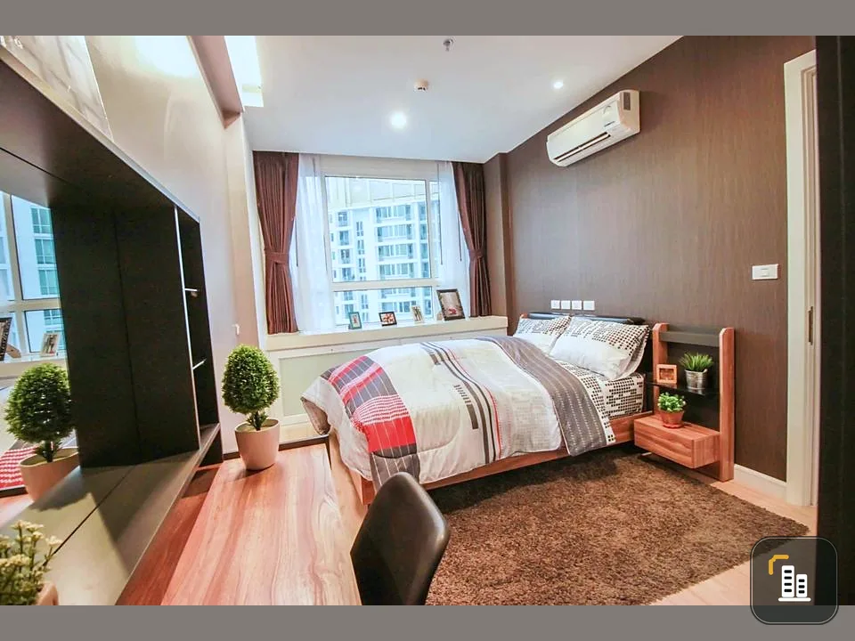 For rent: T.C. Green, 27th floor, city view, spacious room, good furniture. Reserve first and stay first.