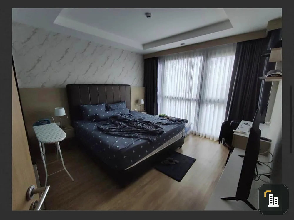 For sale: Ladda Plus Sriracha, room decorated with beautiful walls, nice to sleep, furniture ready to move in. Just come and move in.