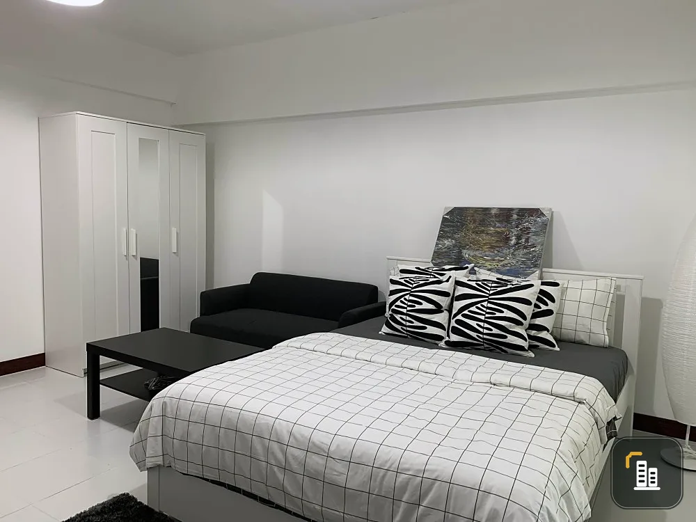 For sale: Koonsuk Ville Nawamin 157, fully furnished, ready to move in, just carry one bag and move in.