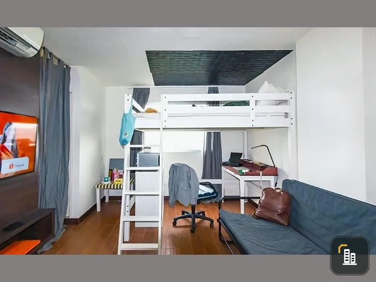 For sale Lumpini Condo Town Romklao-Suvarnabhumi Well decorated, fully built-in, good view, no buildings blocking it, book now.