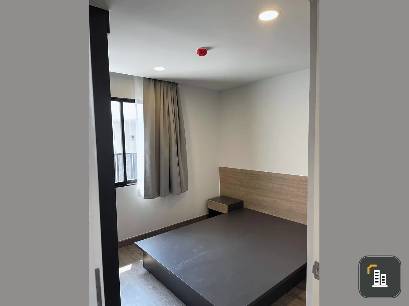 For sale: Flexi Sathorn - Charoen Nakhon, 2 bedrooms, fully furnished, good price, reserve first and get in first.