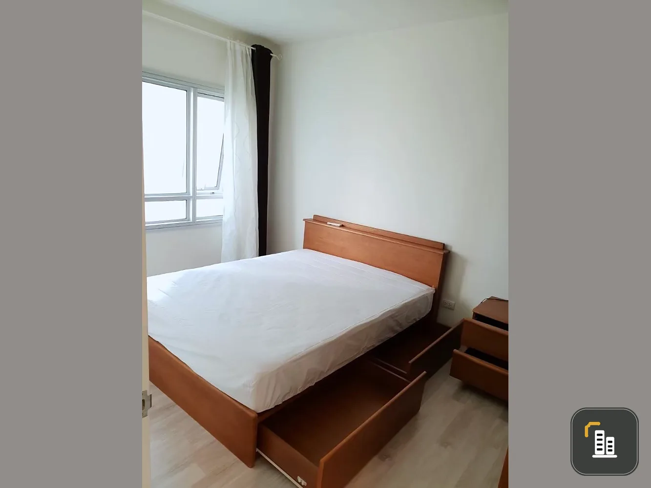 Manor Sanambinnam for sale, 8th floor, Building D, near the water, complete with furniture and electrical appliances, buy now.