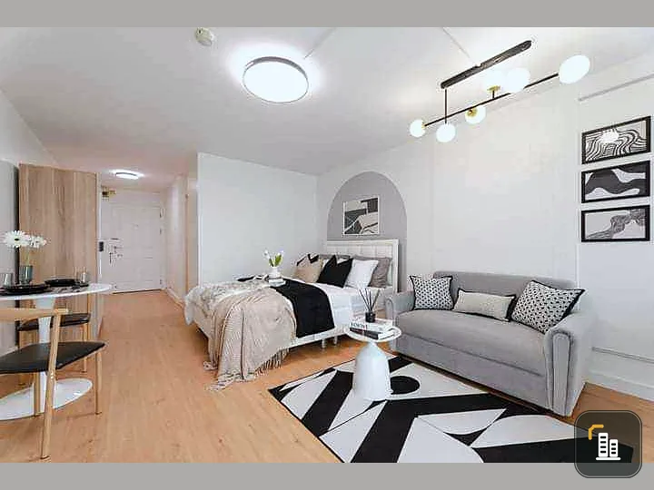 Chateau in Town for sale, Ratchada 13, 2nd floor, STUDIO room, beautifully decorated, looks good, very stylish. If you miss it, you will regret it.