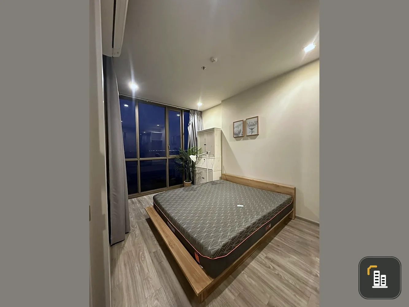 For rent or sale, Baan Plai Haad (North Pattaya), very beautiful sea view, very livable, great furniture. If you don't reserve, you'll miss a lot.