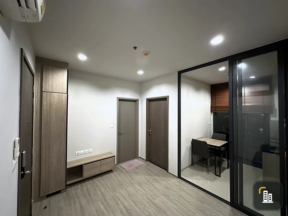 For sale, for rent, The Line Wong Sawang, 26th floor, north side, view next to swimming pool. Complete amenities, reserve now.