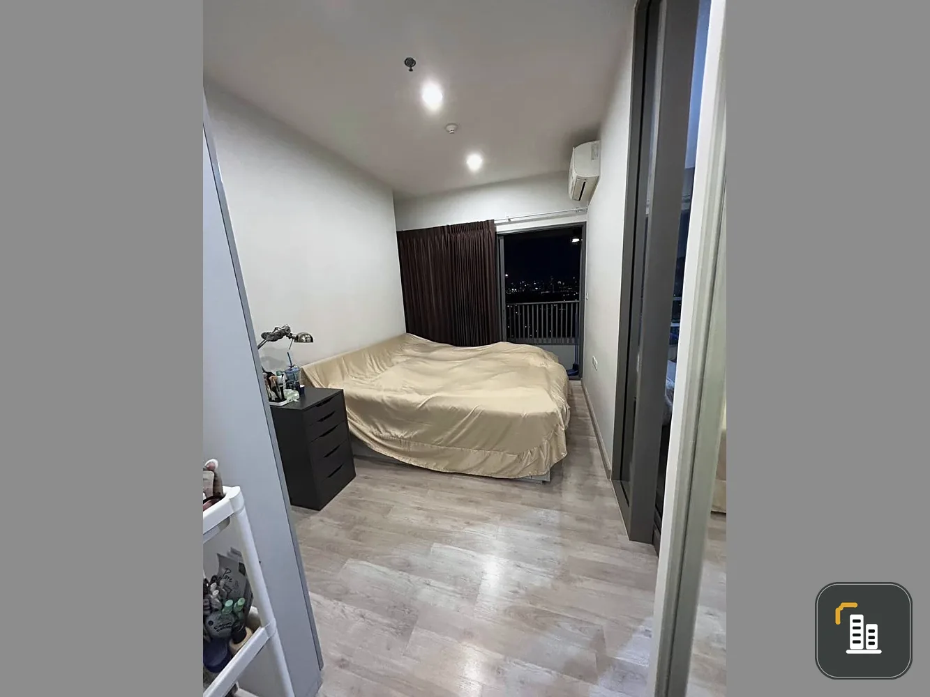 Urgent sale, Niche Pride Tao Poon Condo, 17th floor, high view, comes with complete amenities, book now.