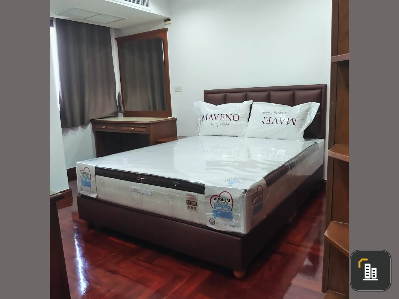 Condo for rent, Flora Ville, 17th floor, spacious room, complete set of Buit-In furniture, ready to move in. If you don't reserve, you'll miss a lot.