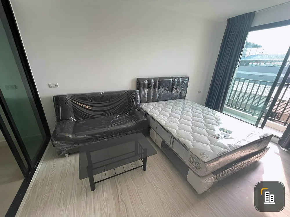 For sale: Nawa Living Condo, Nawamit 75, separated rooms. Furniture + electrical appliances ready to reserve Definitely don't miss it.