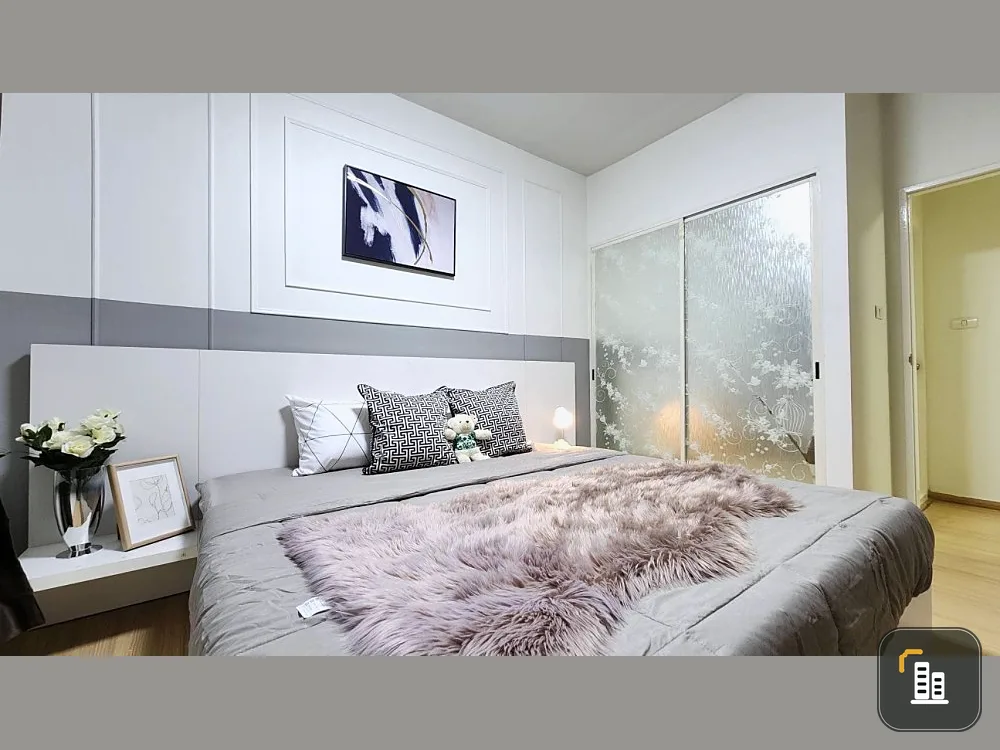Condo for sale: A Space Kaset, decorated with built-ins, minimalist style, nice to live in. Hurry and own it now.