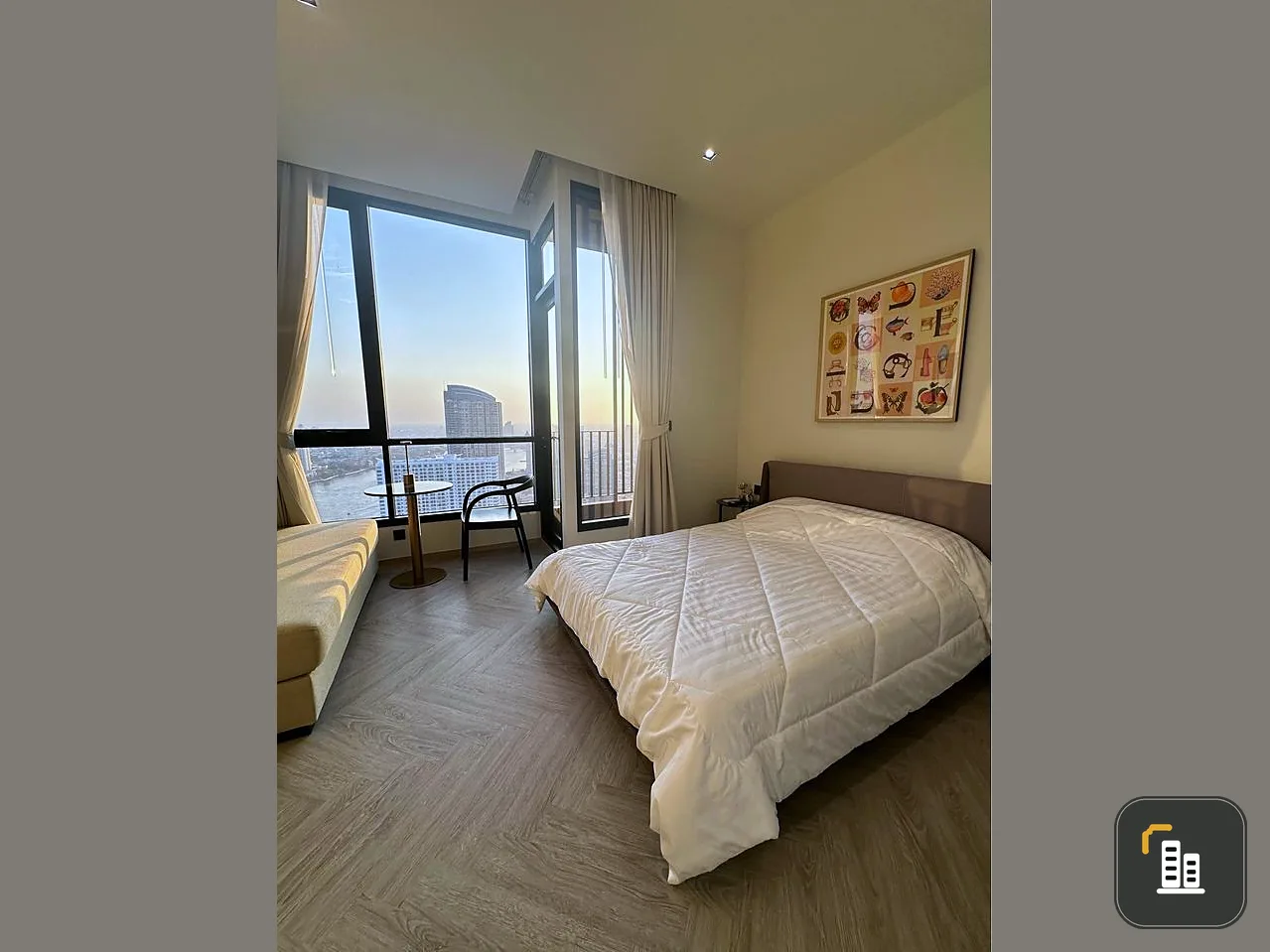 For rent, Chapter Charoen Nakhon-Riverside, high floor, great river view, good price, nice room to sleep in, just come and stay.