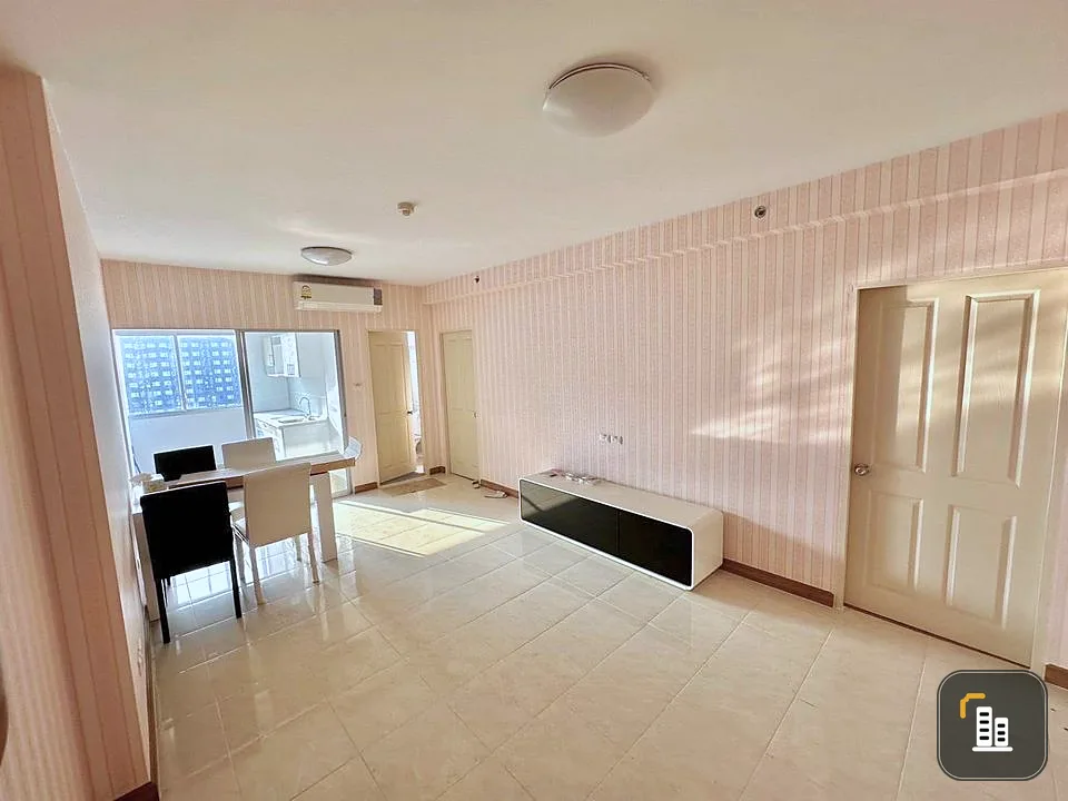 Supalai Park Khaerai-Ngamwongwan for sale, high floor, spacious room, good usable space. Don't wait, don't miss it.
