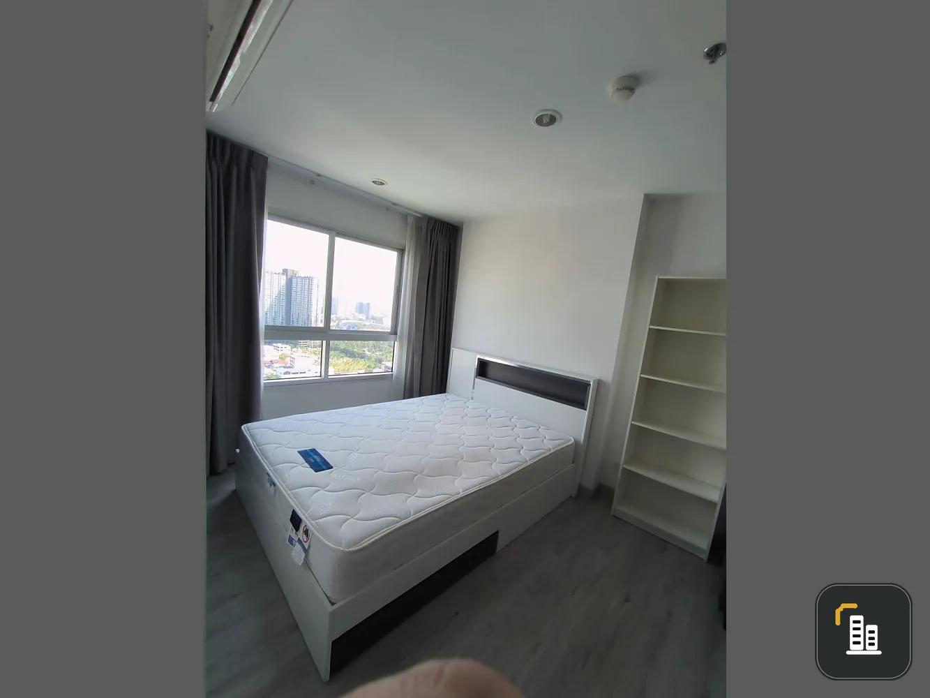 Condo for sale, Chewathai Phetkasem 27, studio room, high floor, good location, reserve first, own first.