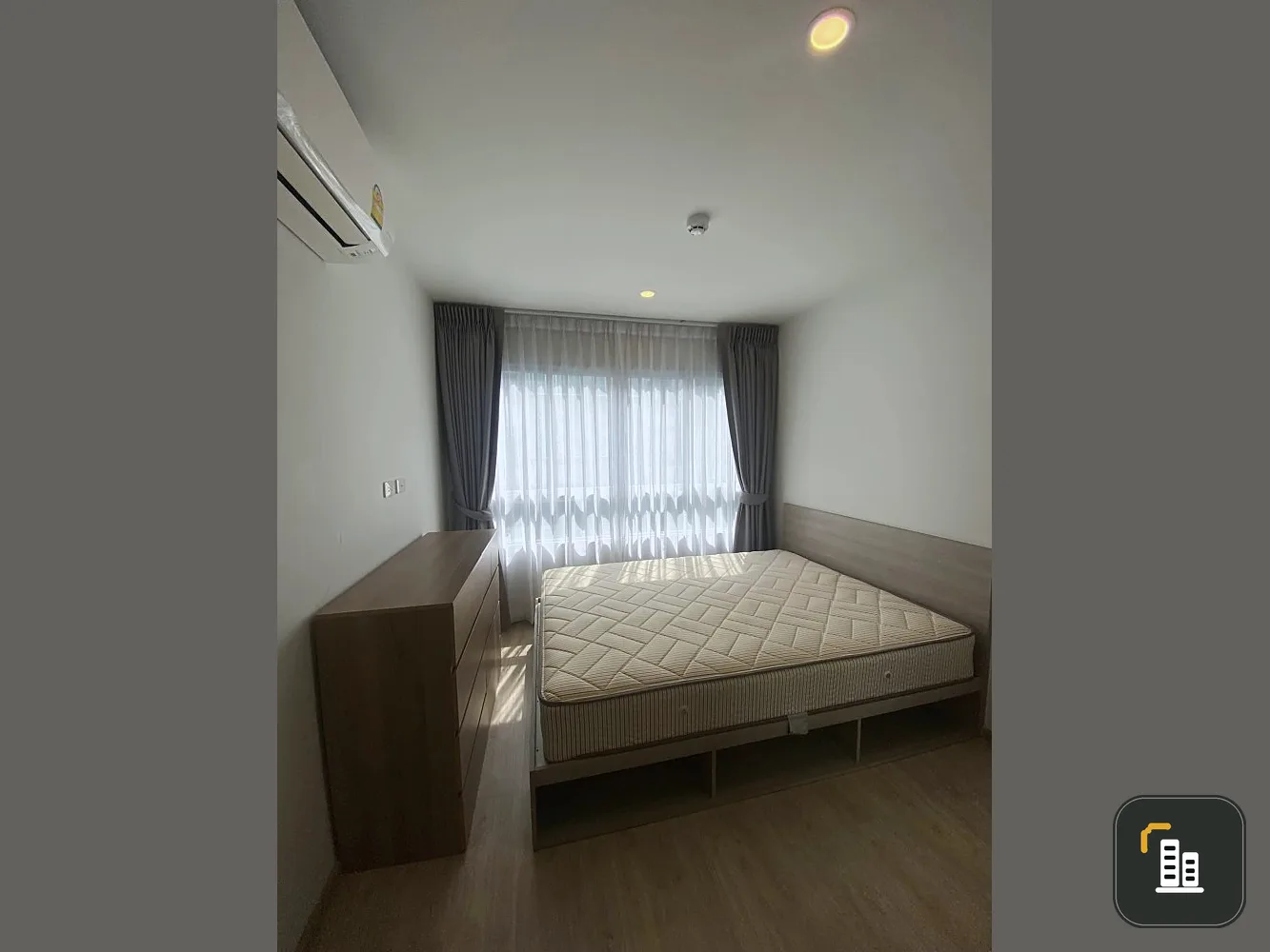 condo for rent, Elio Del Moss, Phahonyothin 34, south balcony, pool view, very good location!! Don't miss it