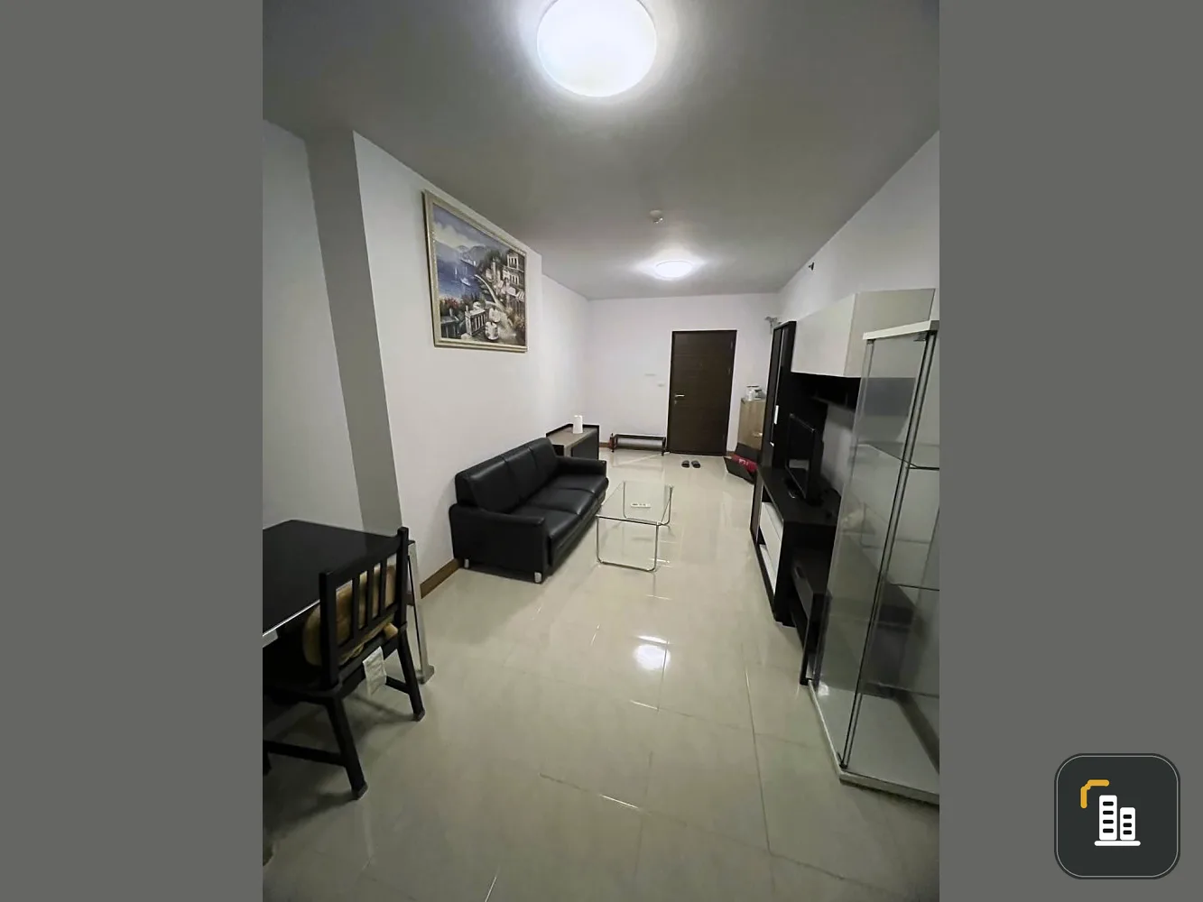 For rent!! Condo Supalai Park Ekkamai-Thonglor The room is ready to move in, high floor, good view, great price. Must hurry and reserve!!